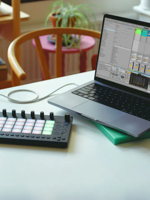 Live Controller