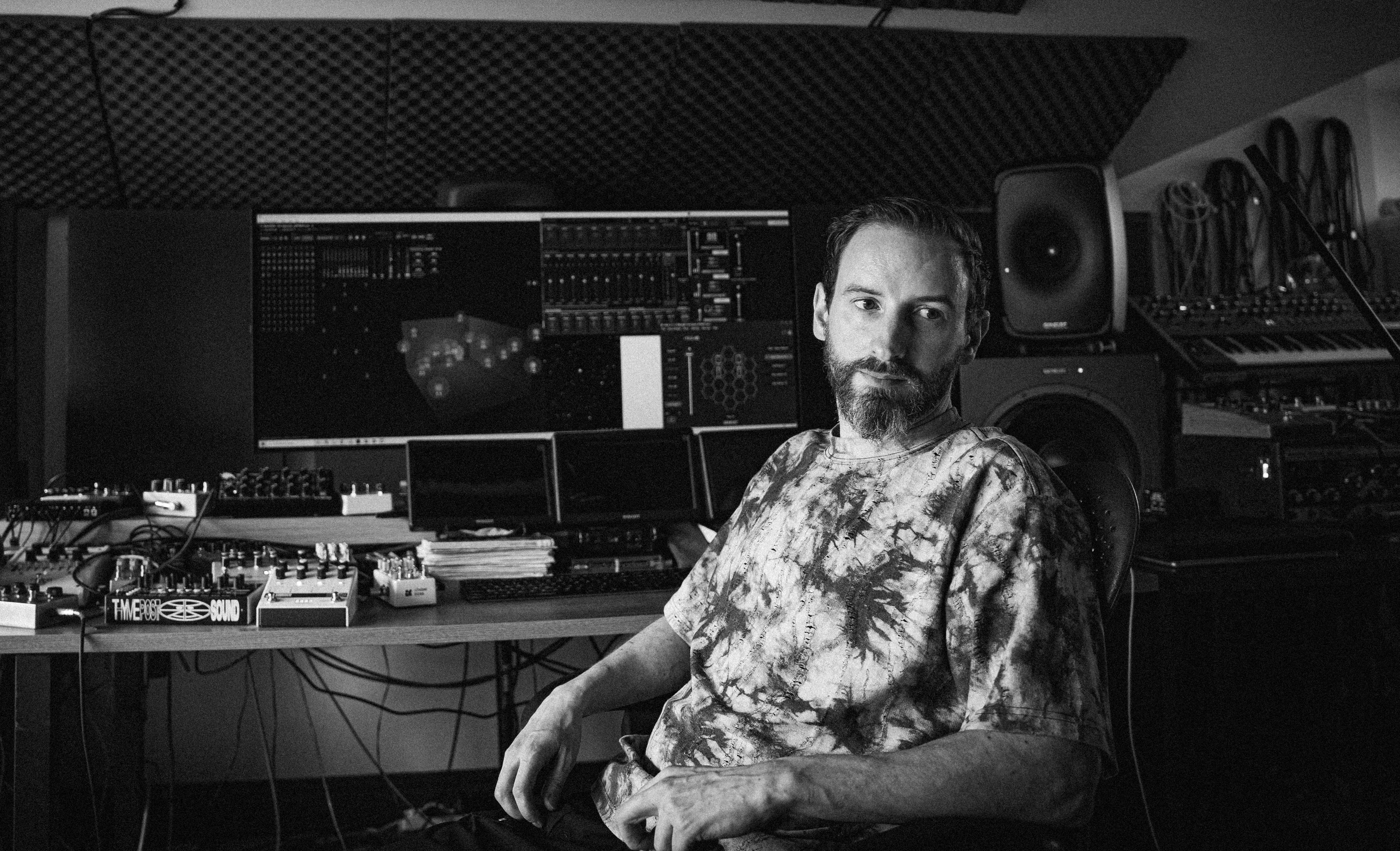 Max Cooper: Speaking the Unspoken